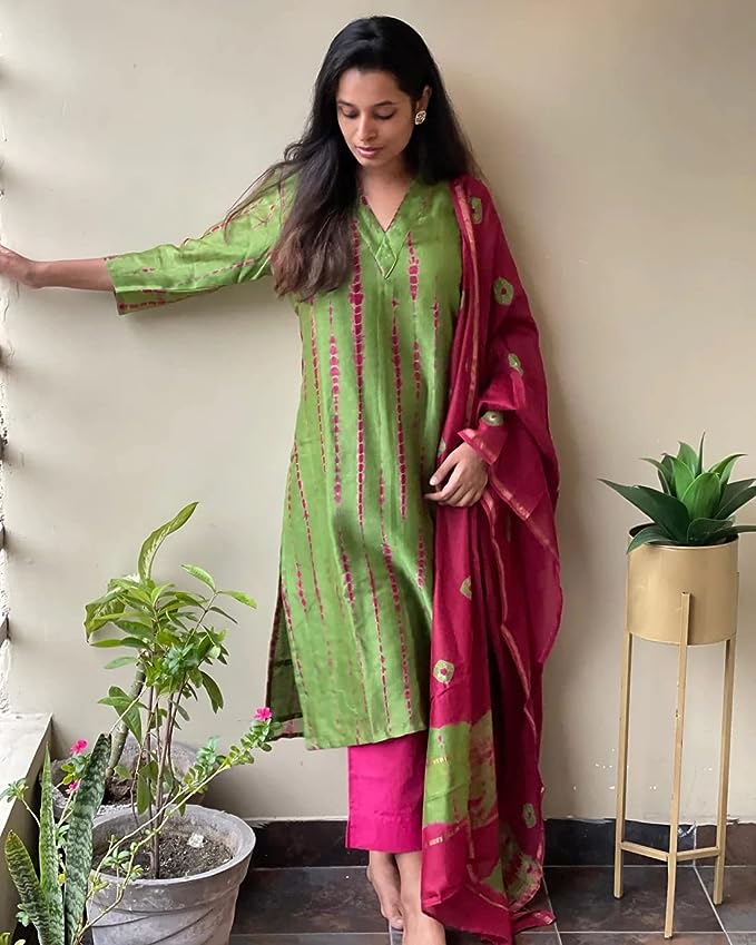 Women's Rayon Straight Printed Kurta with Pant & Dupatta