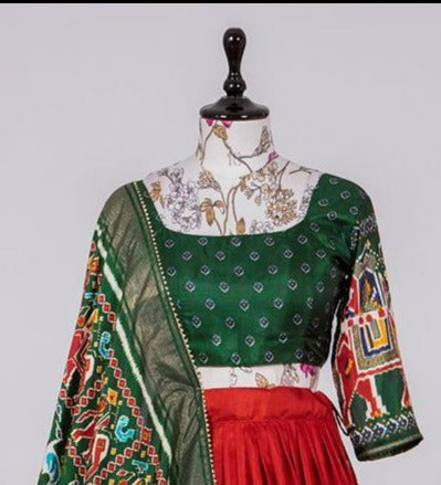 Traditional Navratri / Garba Chaniya choli