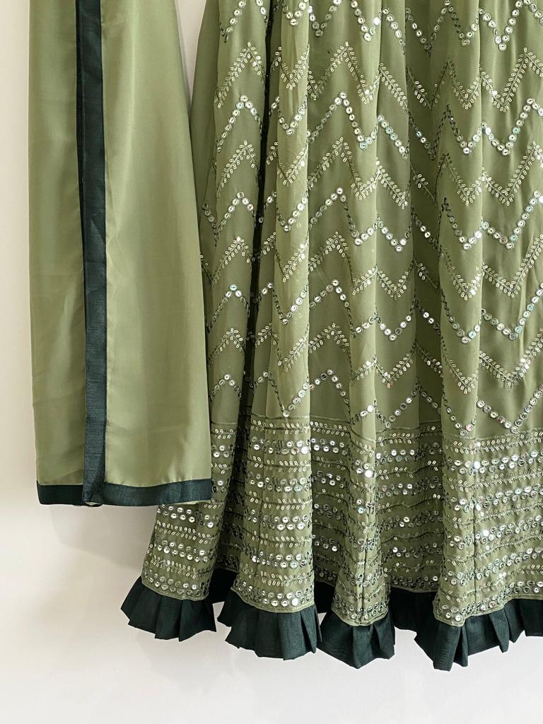 Traditional Navratri / Garba chaniya choli