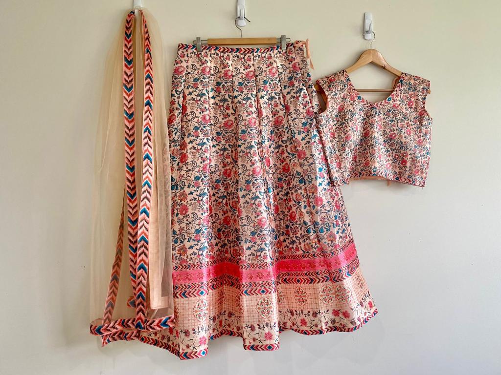 Traditional Navratri / Garba Chaniya choli