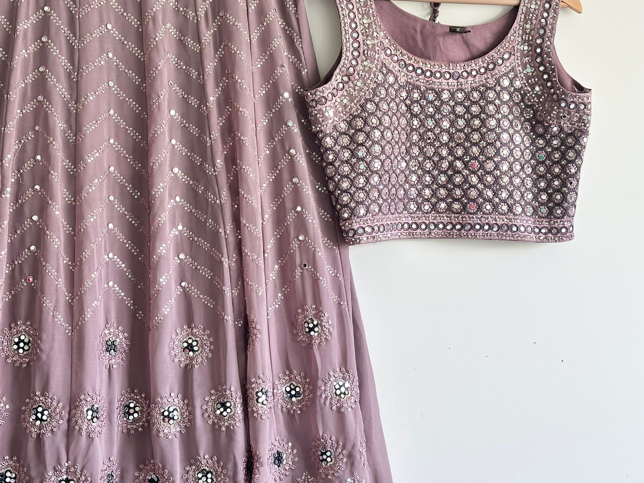 Traditional Navratri / Garba Chaniya choli