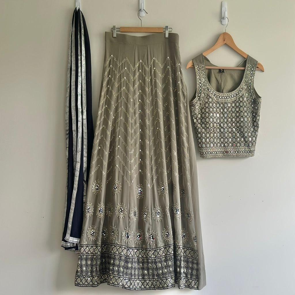 Traditional Navratri / Garba Chaniya choli