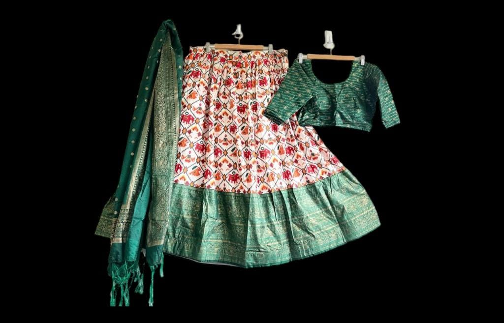 Traditional Navratri / Garba chaniya choli