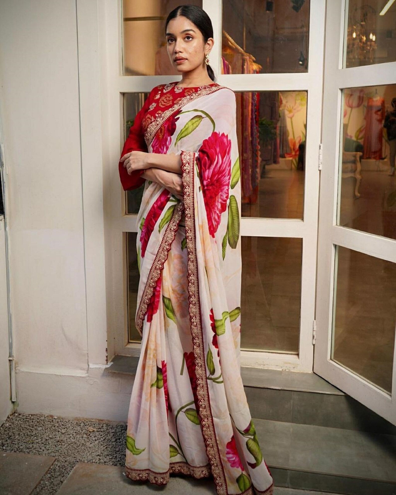 Floral print embroidered border saree with stitched blouse