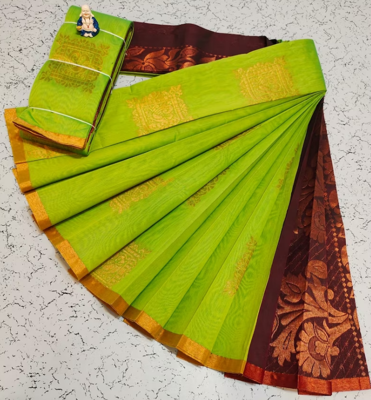 Saree Pre pleated work | Book wallpaper, Saree, Fold